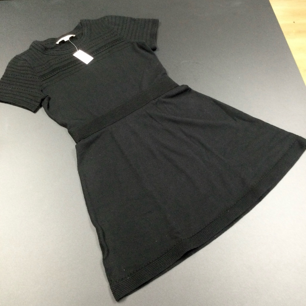 Women's LOFT Black Dress Short sleeve Size S New with‎ tags